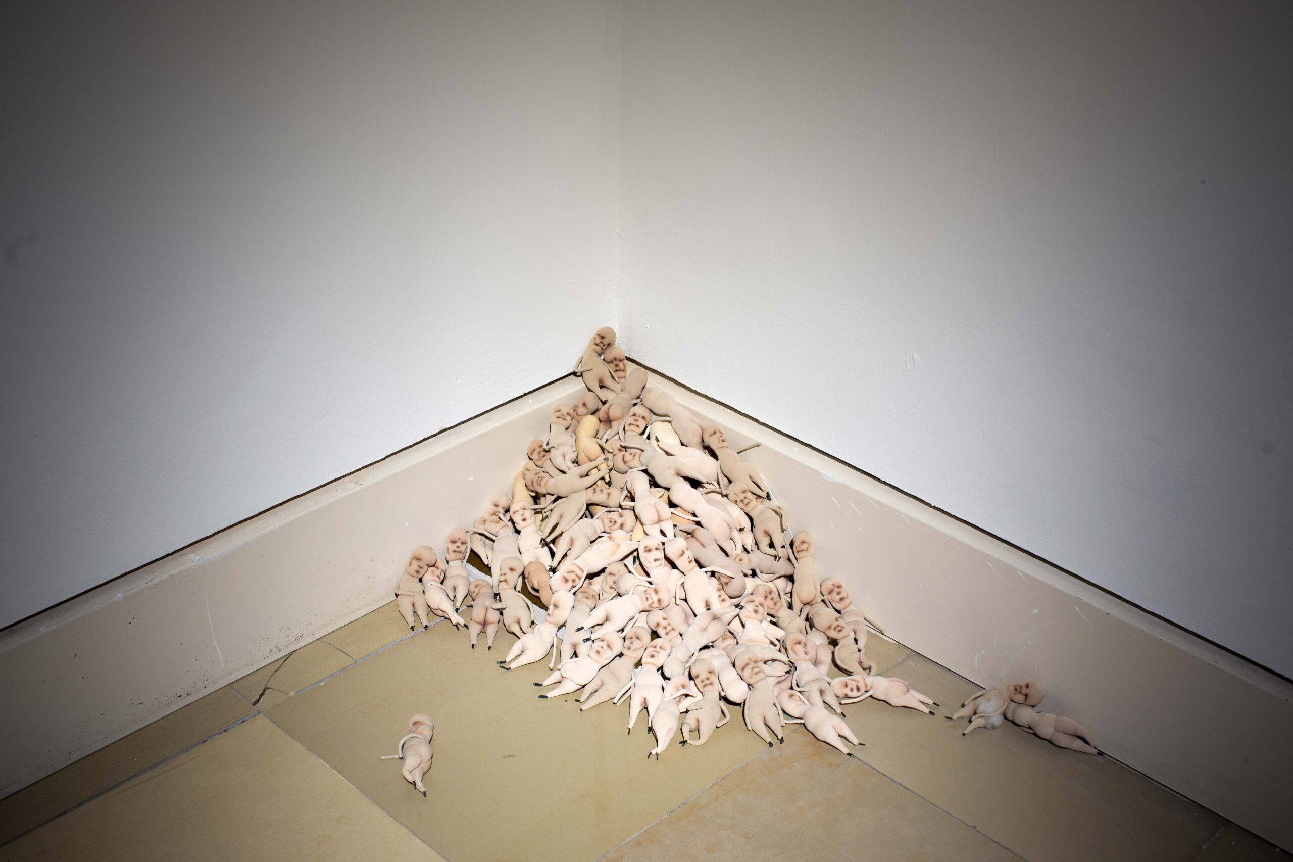 © Siyoung Kim, Ausstellungsansicht THE 3RD TWO, 2024, Foto Toby Binder