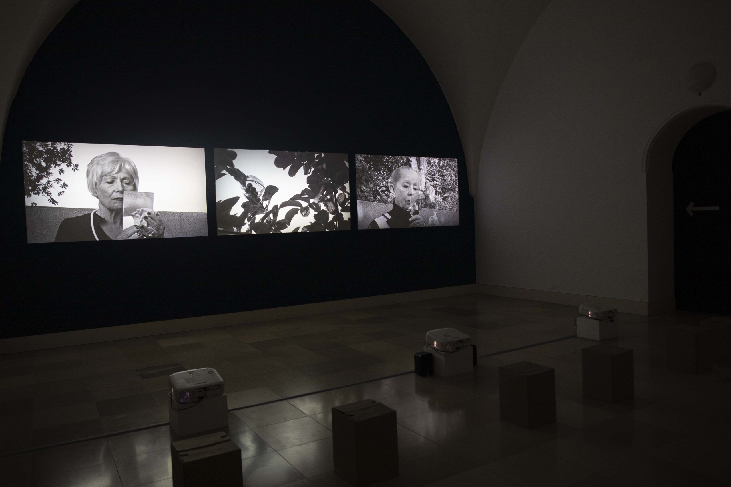 © Jianling Zhang, Ausstellungsansicht THE 3RD TWO, 2024, Foto Toby Binder