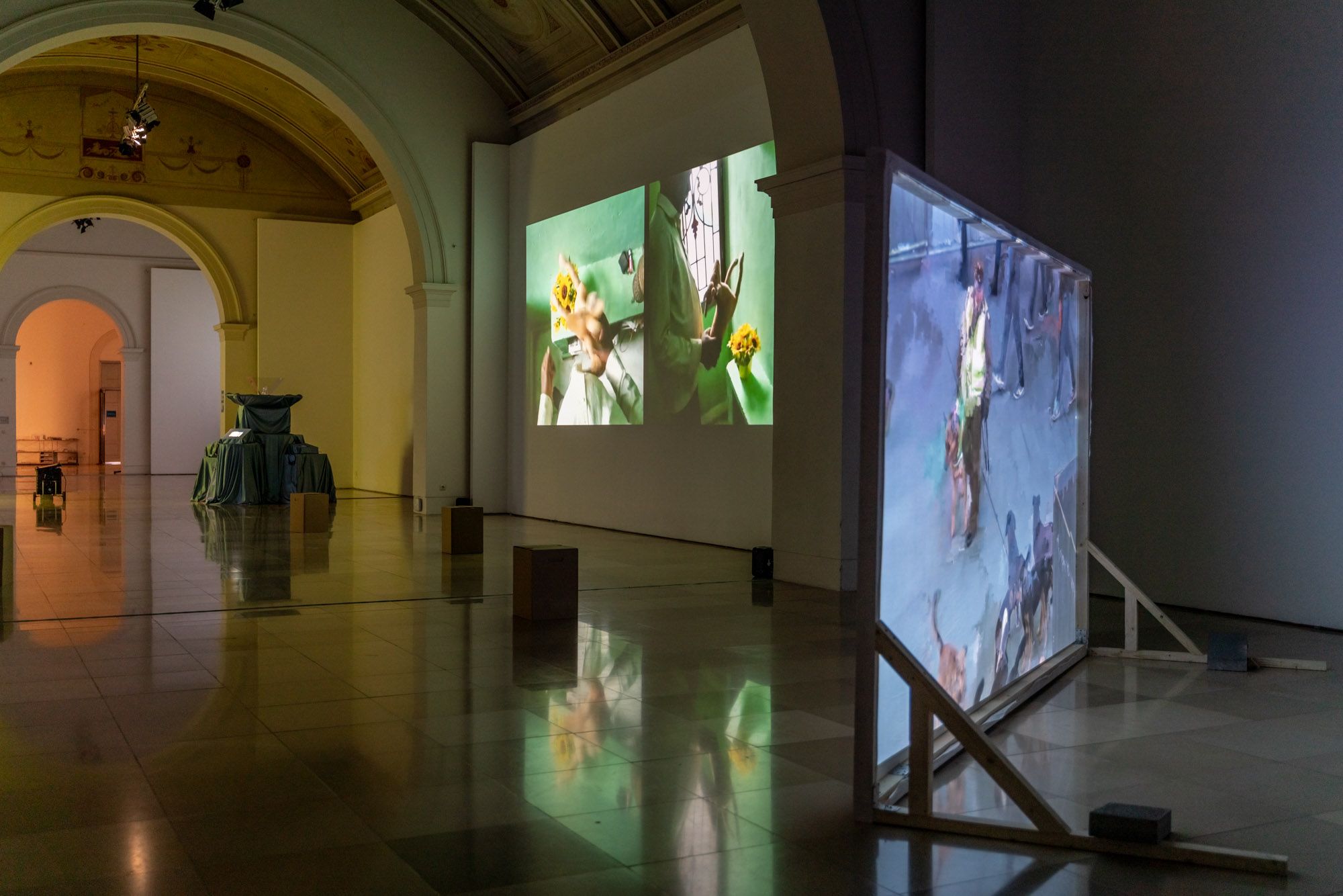 Ausstellungsansicht VIDEODOX - 4. VIDEOKUNST-BIENNALE, Foto: Edward Beierle