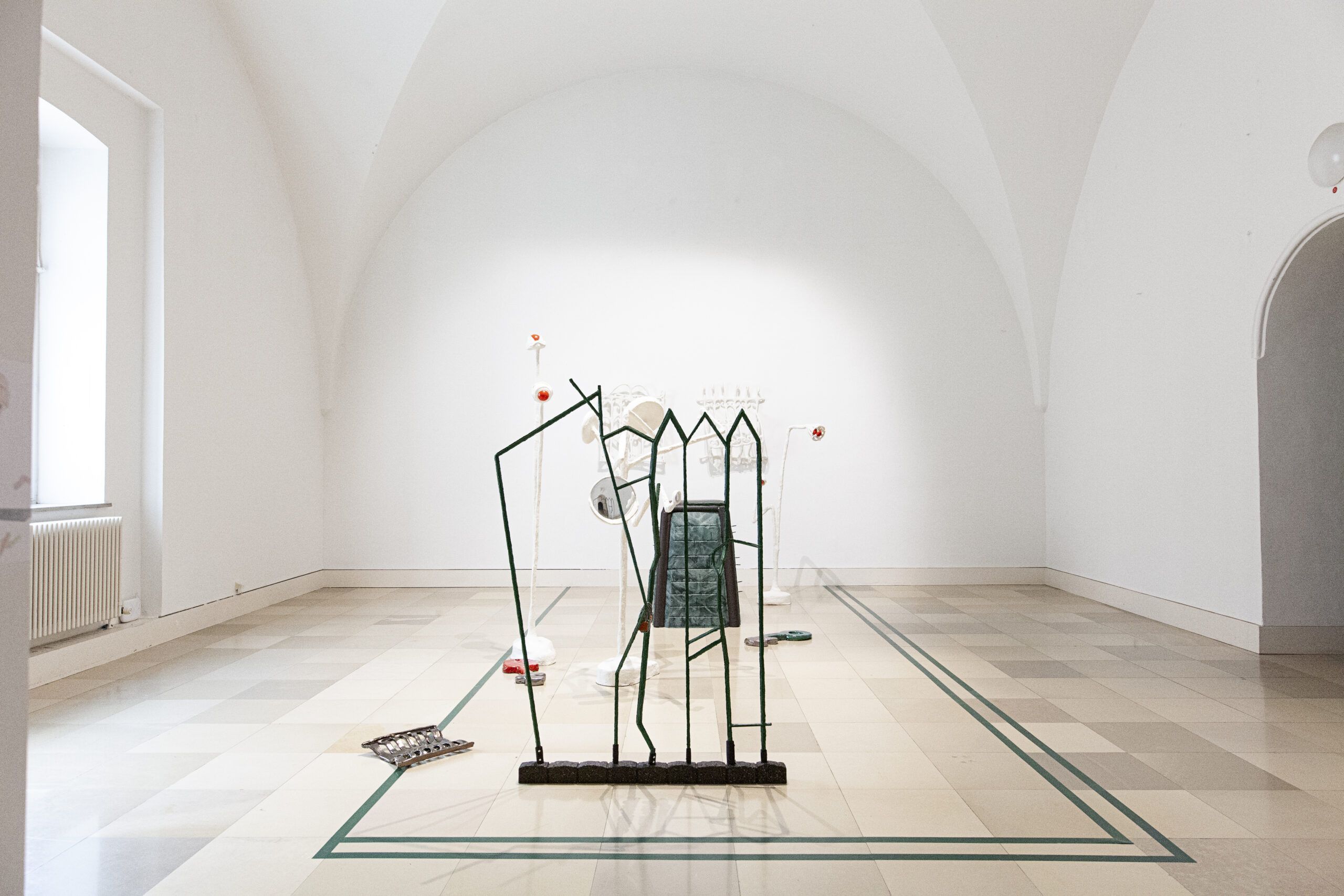 © Sophia Mainka, Ausstellungsansicht DEBUTANT*INNEN 2021, Foto: Verena Hägler