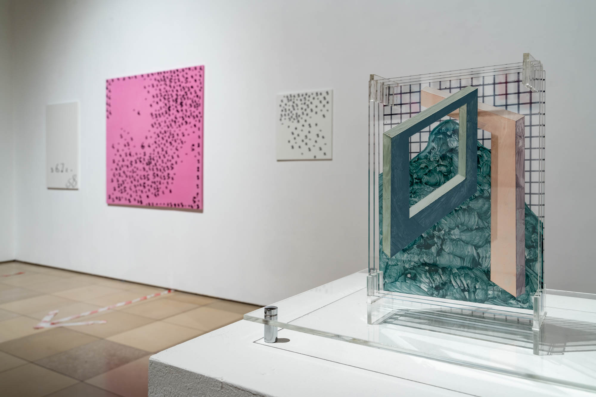 © Ufuk Yilmaz, © Oleksiy Koval, Ausstellungsansicht THE IMMUNITY, 2021, Foto: Edward Beierle