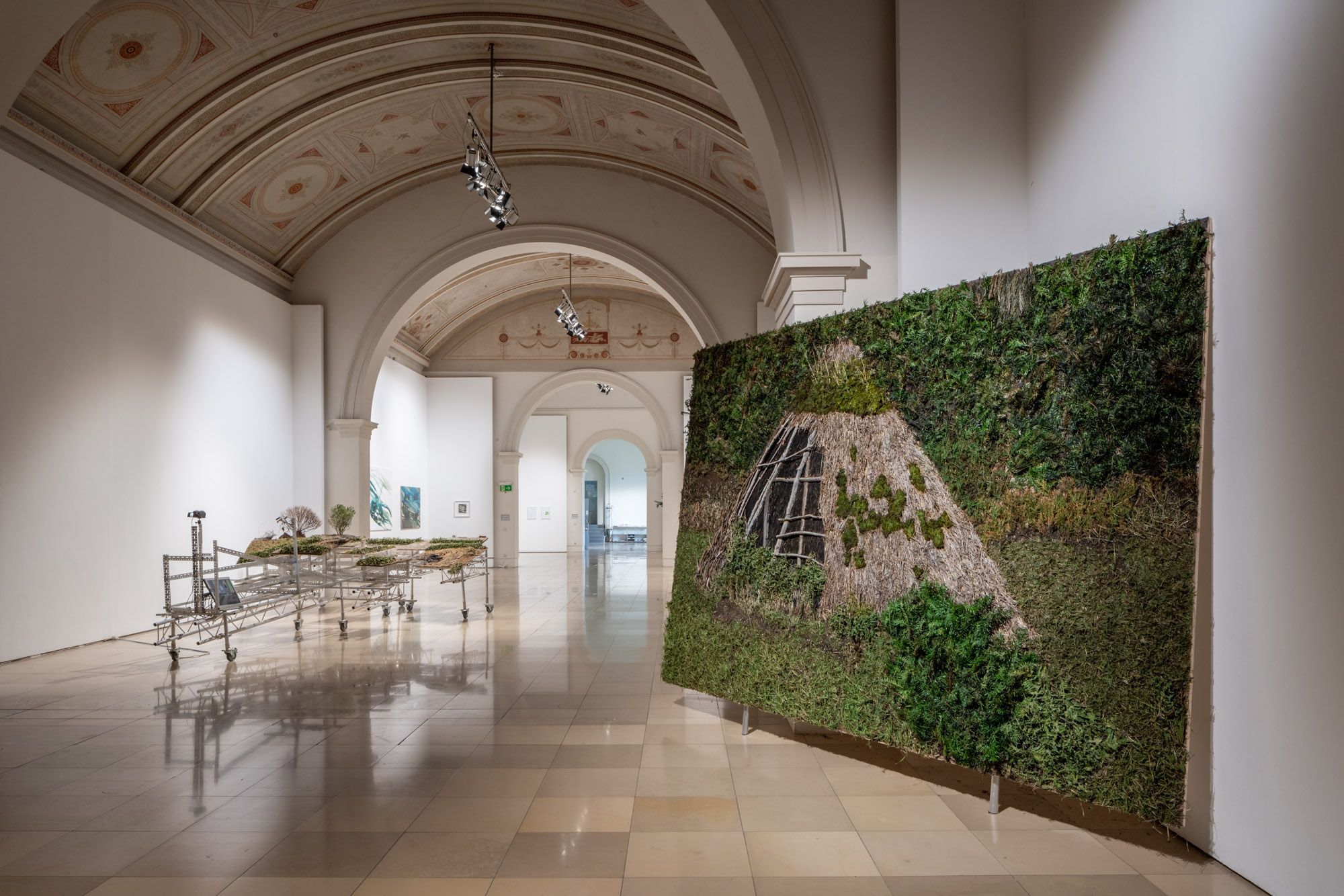 © Oliver Westerbarkey, Ausstellungsansicht SUPERNATURE, 2021, Foto: Edward Beierle