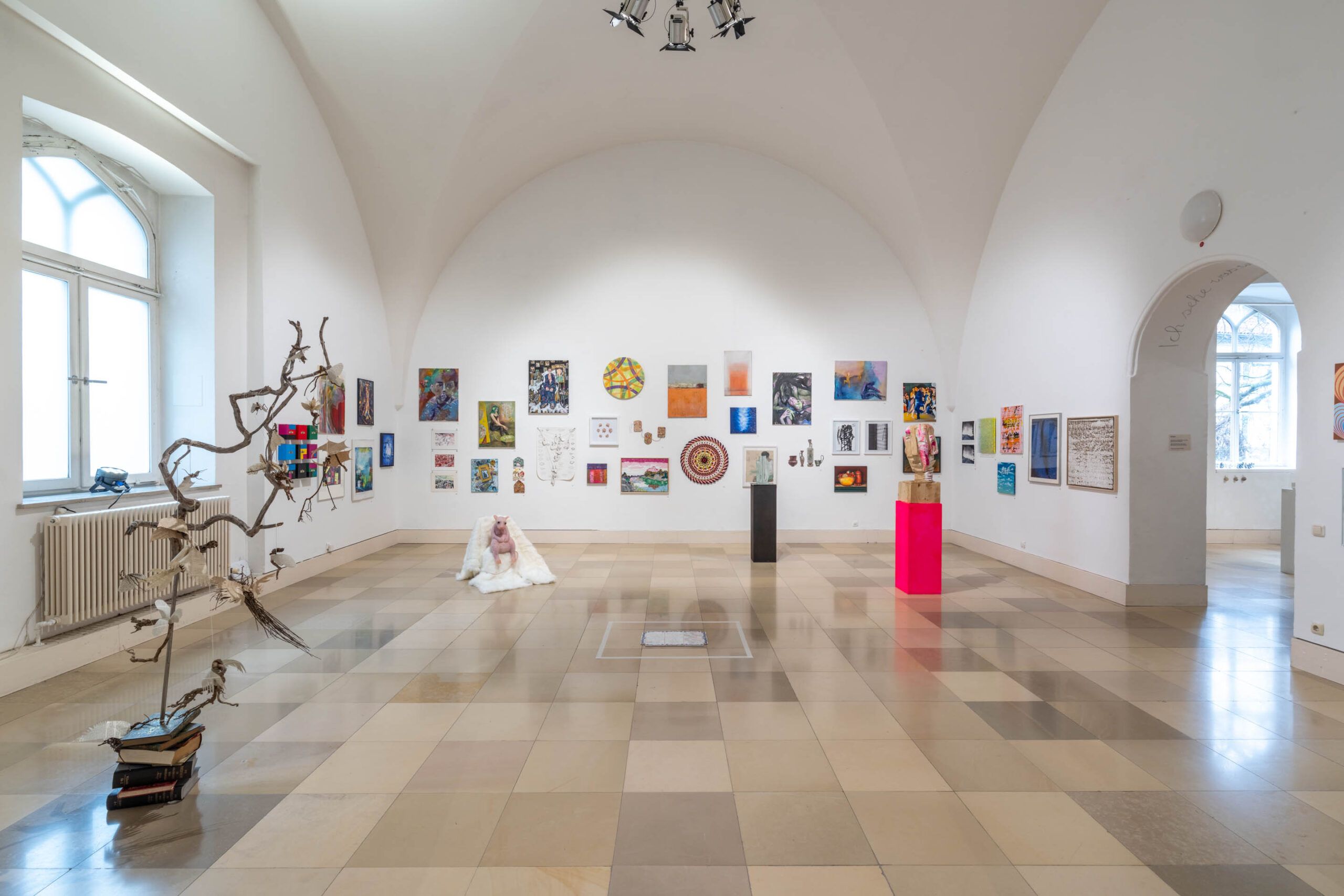 Ausstellungsansicht FULL HOUSE - BBK-Mitglieder stellen aus 2025, Foto: Edward Beierle