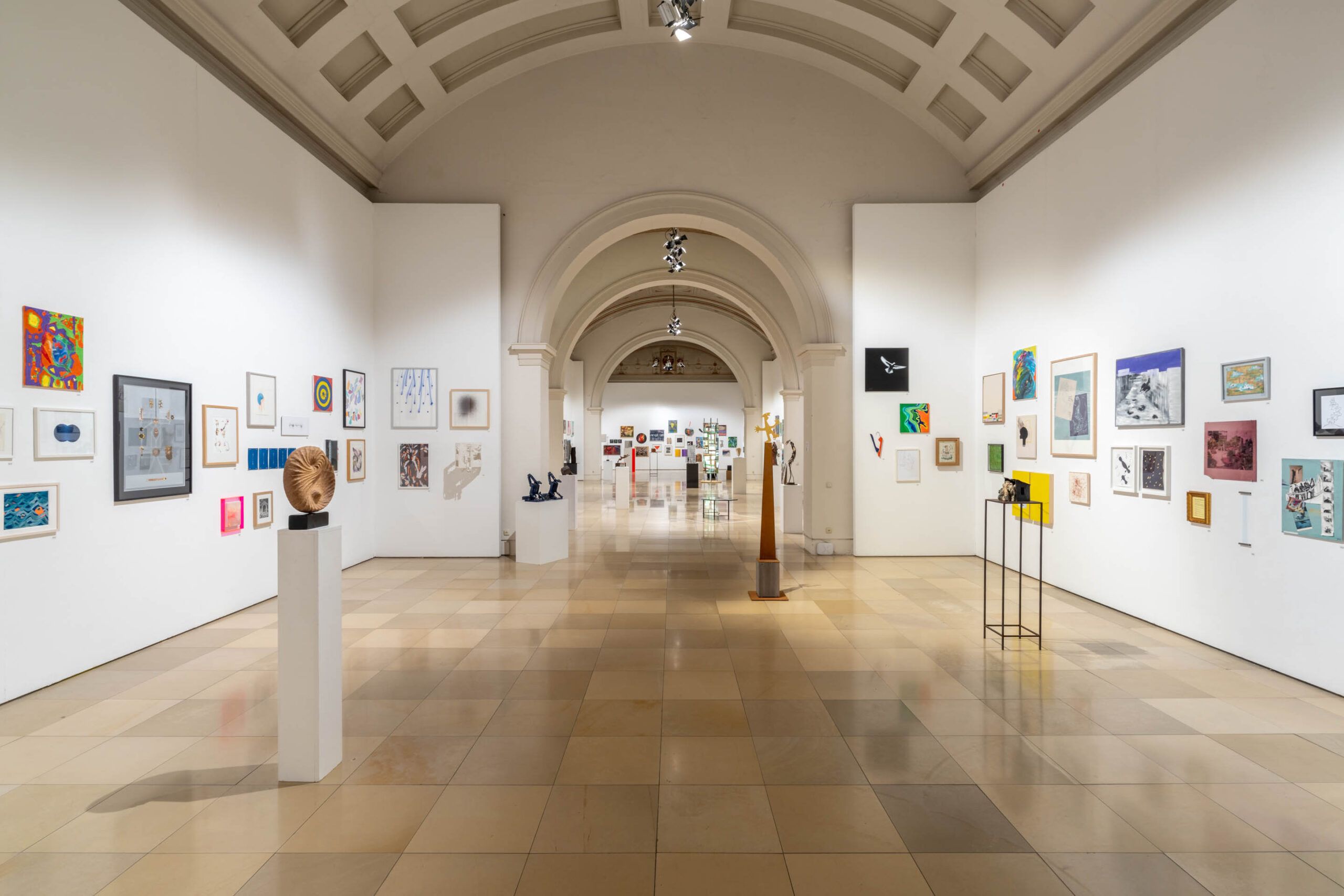 Ausstellungsansicht FULL HOUSE - BBK-Mitglieder stellen aus 2025, Foto: Edward Beierle